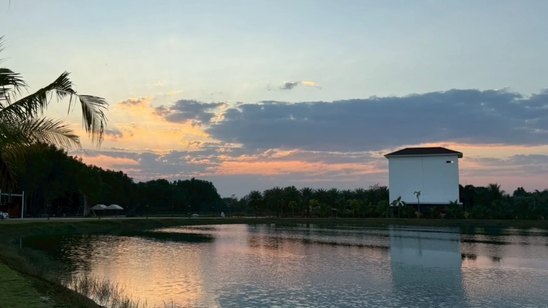 Samet Estate Resort